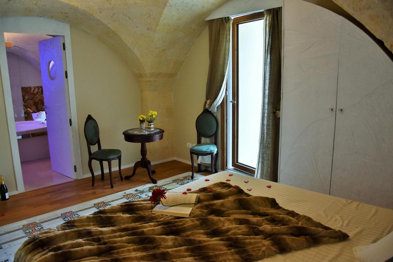 B&B Sul Ponte Гравина ин Пулия Екстериор снимка