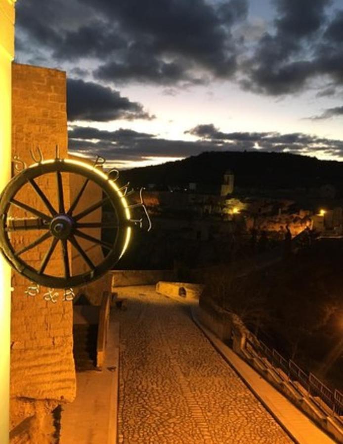 B&B Sul Ponte Гравина ин Пулия Екстериор снимка